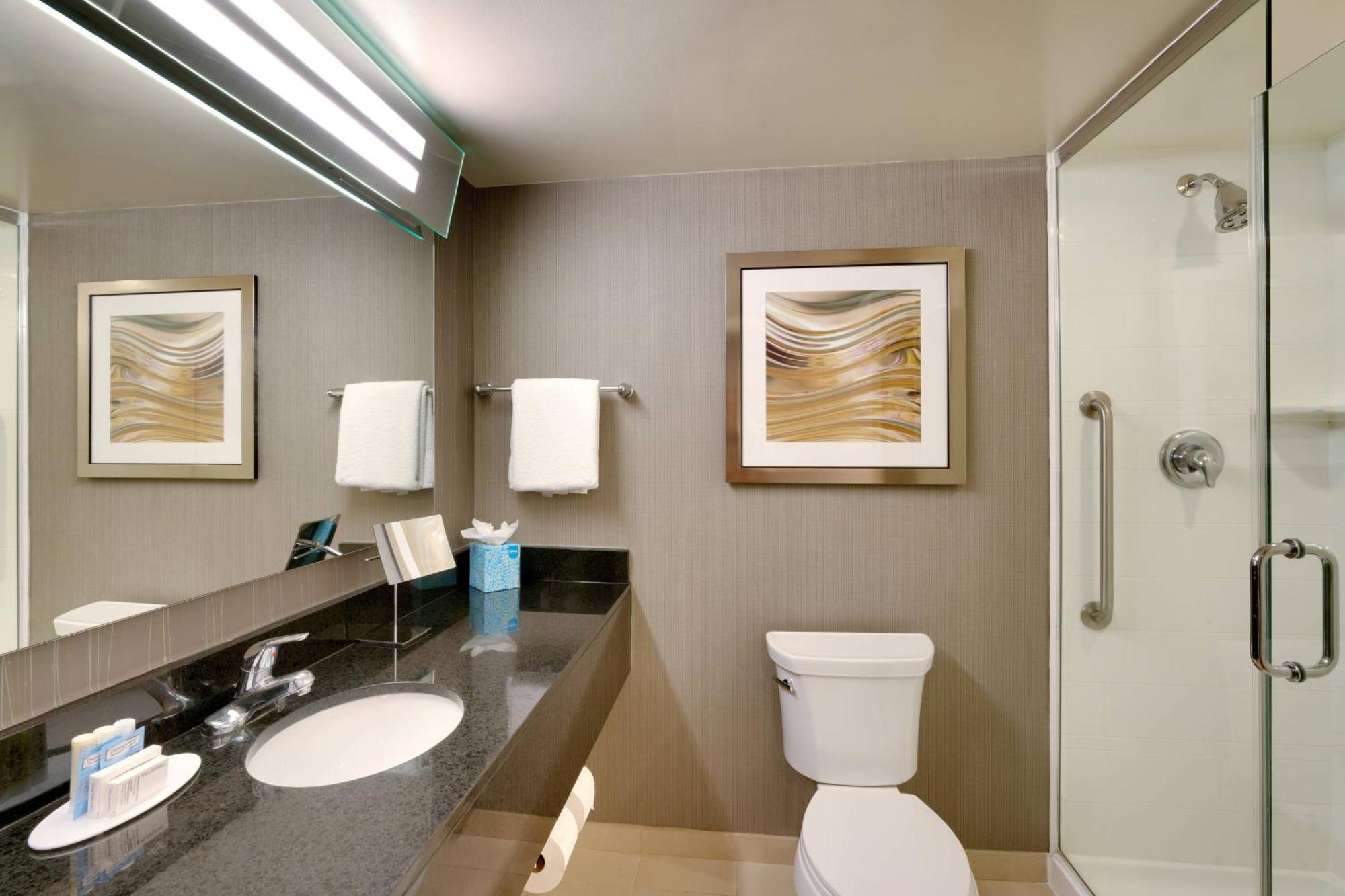 Courtyard By Marriott Charlotte Airport Loso Bagian luar foto